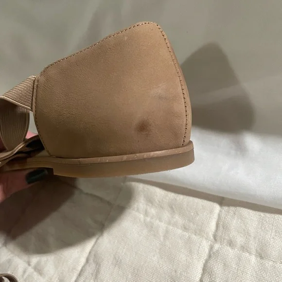 New Eileen Fisher sandals in light brown size 7 - Picture 3 of 5